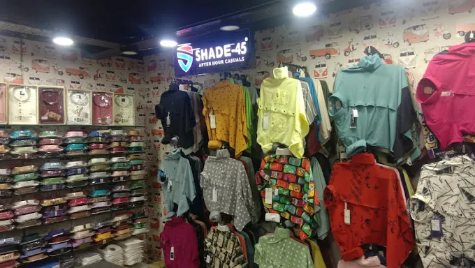 Adams Boutique